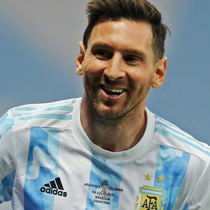 Lionel Messi Biography